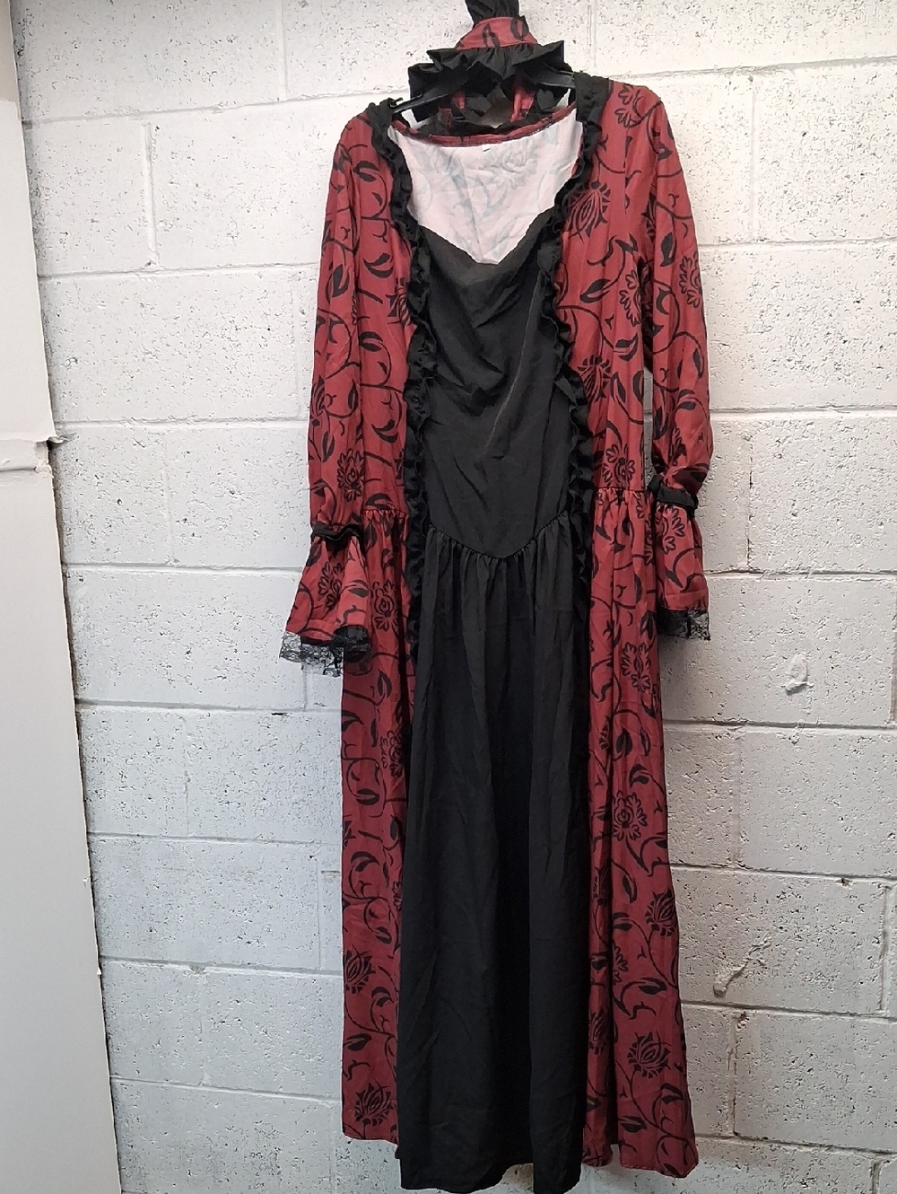 Womens Plus Size Renaissance Medieval Evening Dress Masquerade Ball Gown